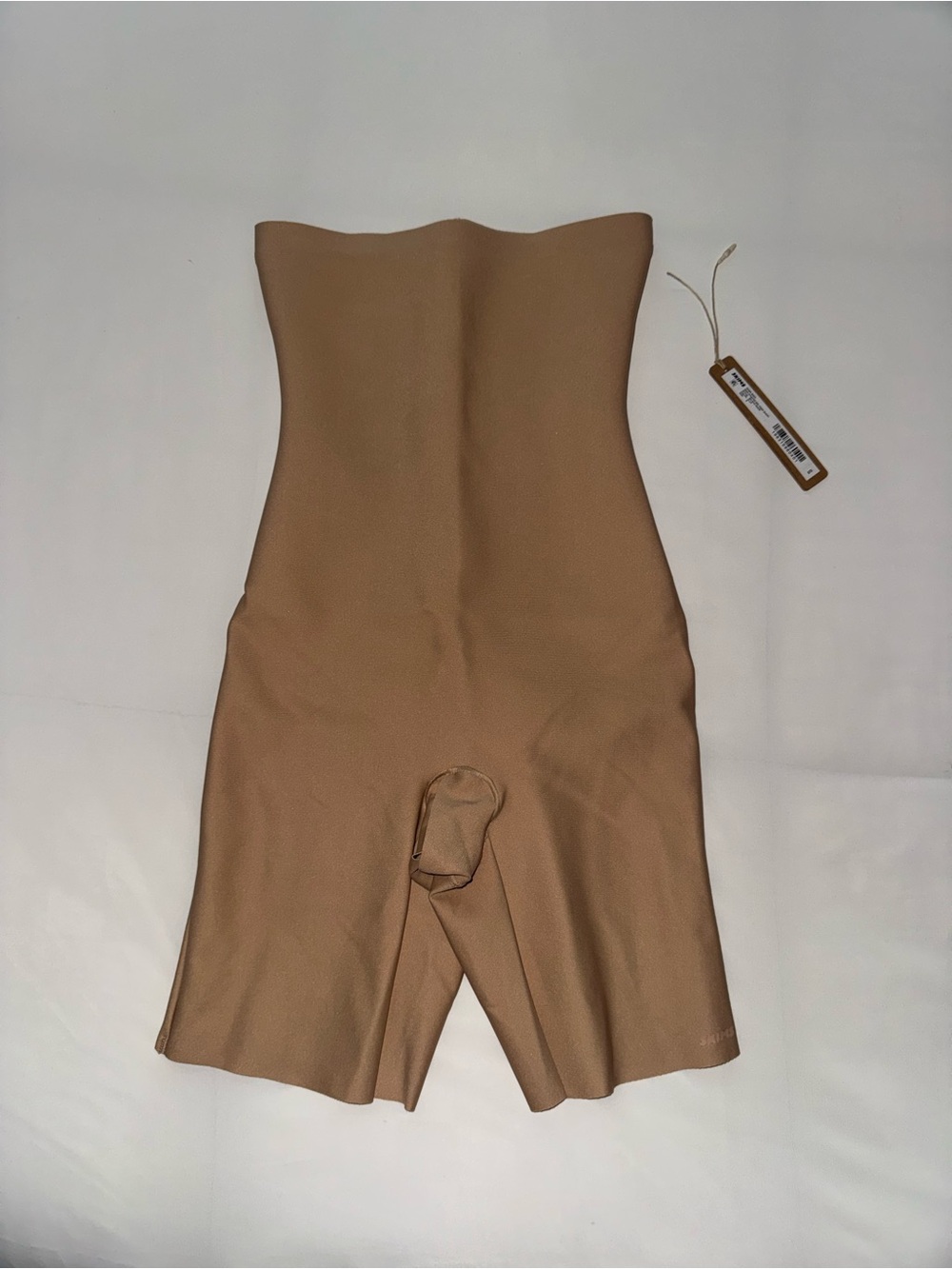 Skims body core sculpt high waisted mid thigh short